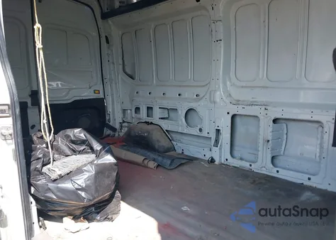 2020 Ford Transit-250 z USA, uszkodzony, nr VIN 1FTBR1X88LKB42721